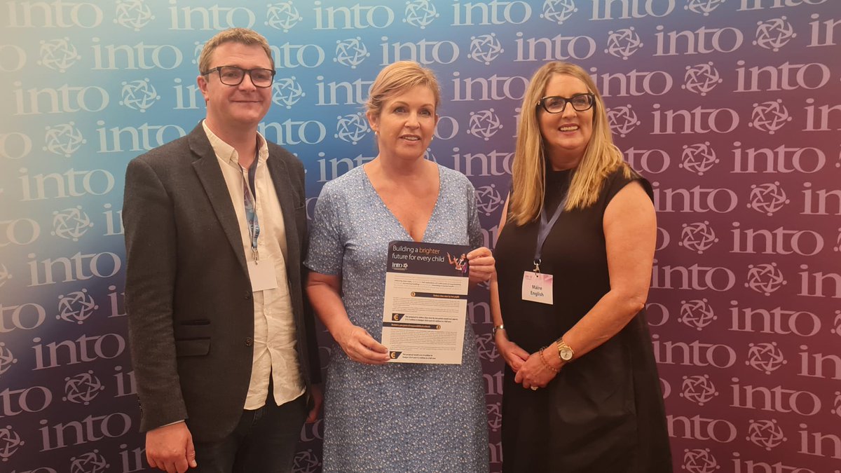 INTOnews's tweet photo. Mayo TD Rose Conway-Walsh met local INTO reps at #INTOlobbyday. One of our #Budget24 asks is that the 15-year deficit in 2,400 posts of responsibility be addressed. These posts are essential for pupil support & special education, implementation of the new curriculum and more. https://t.co/w7cnF5ERU0