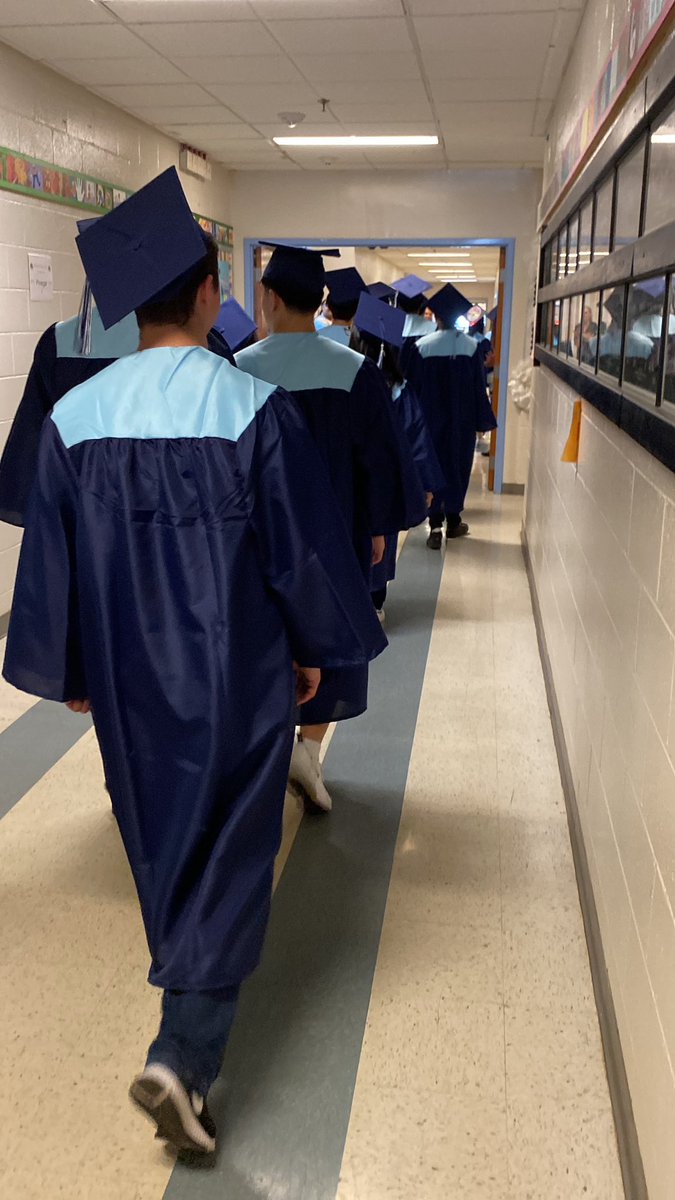 MrsMackeysClass's tweet image. Celebrating our amazing student teacher Miss Natalya and the other Clarksburg High School grads that returned to walk the CES halls one final time!