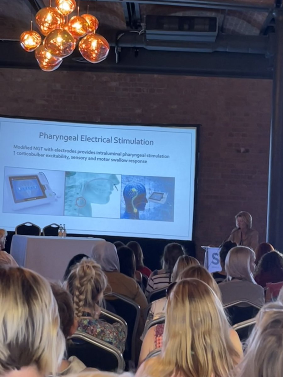 @Swallacesl31246 at the @_SVS_Associates @SLangmore FEES masterclass talking about her use of @Phagenesis PES in critical care 🧠💪🏼👩🏽‍⚕️

#dysphagia #dysphagiarehab #dysphagiainICU #dysphagiarecovery