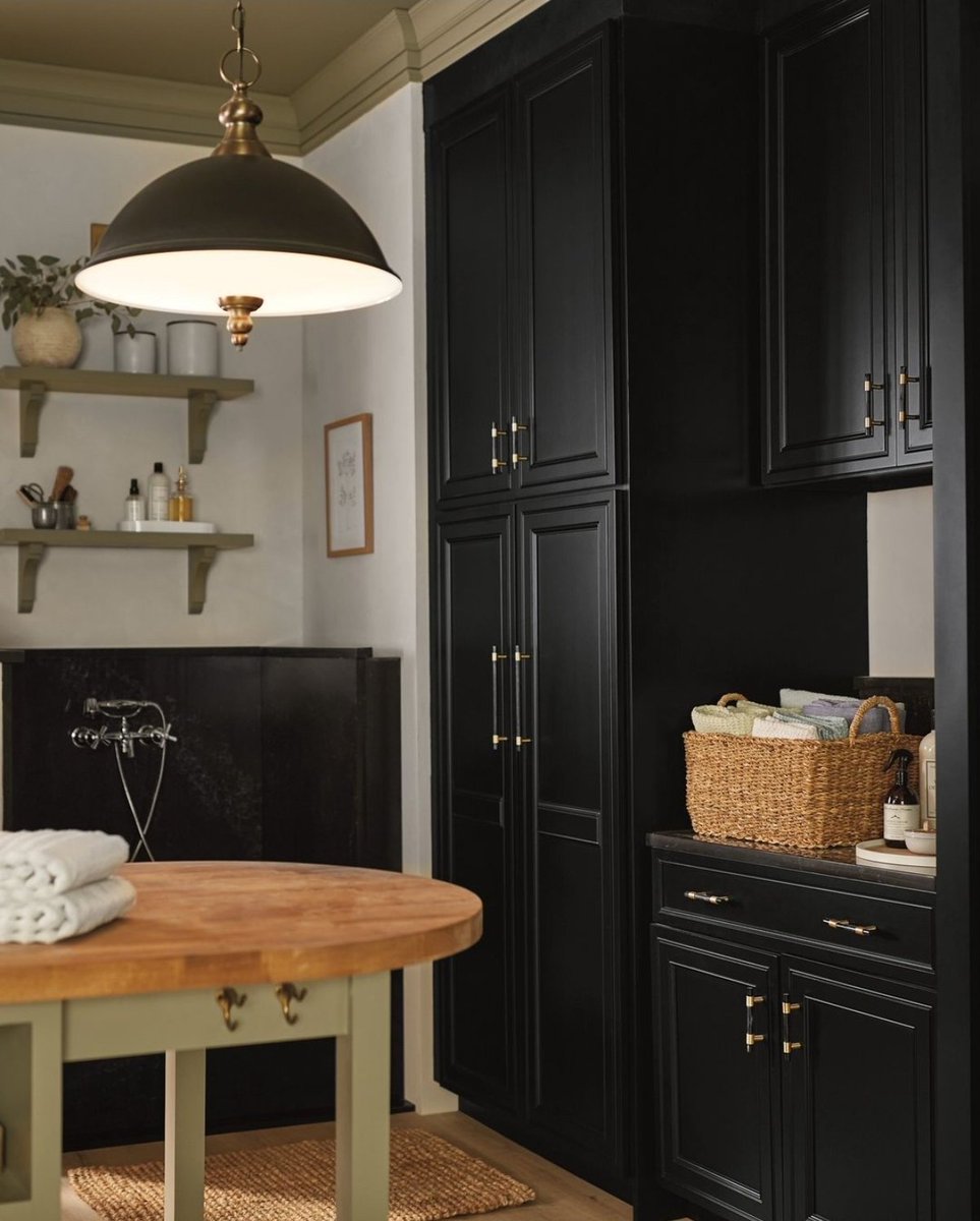 Loving this Multi-functional Space in Decora Cabinetry #kitchensales #decoracabinets #knoxvilletn #Knoxville #knoxvillecabinets #blackcabinets #utilityroom #laundryroom