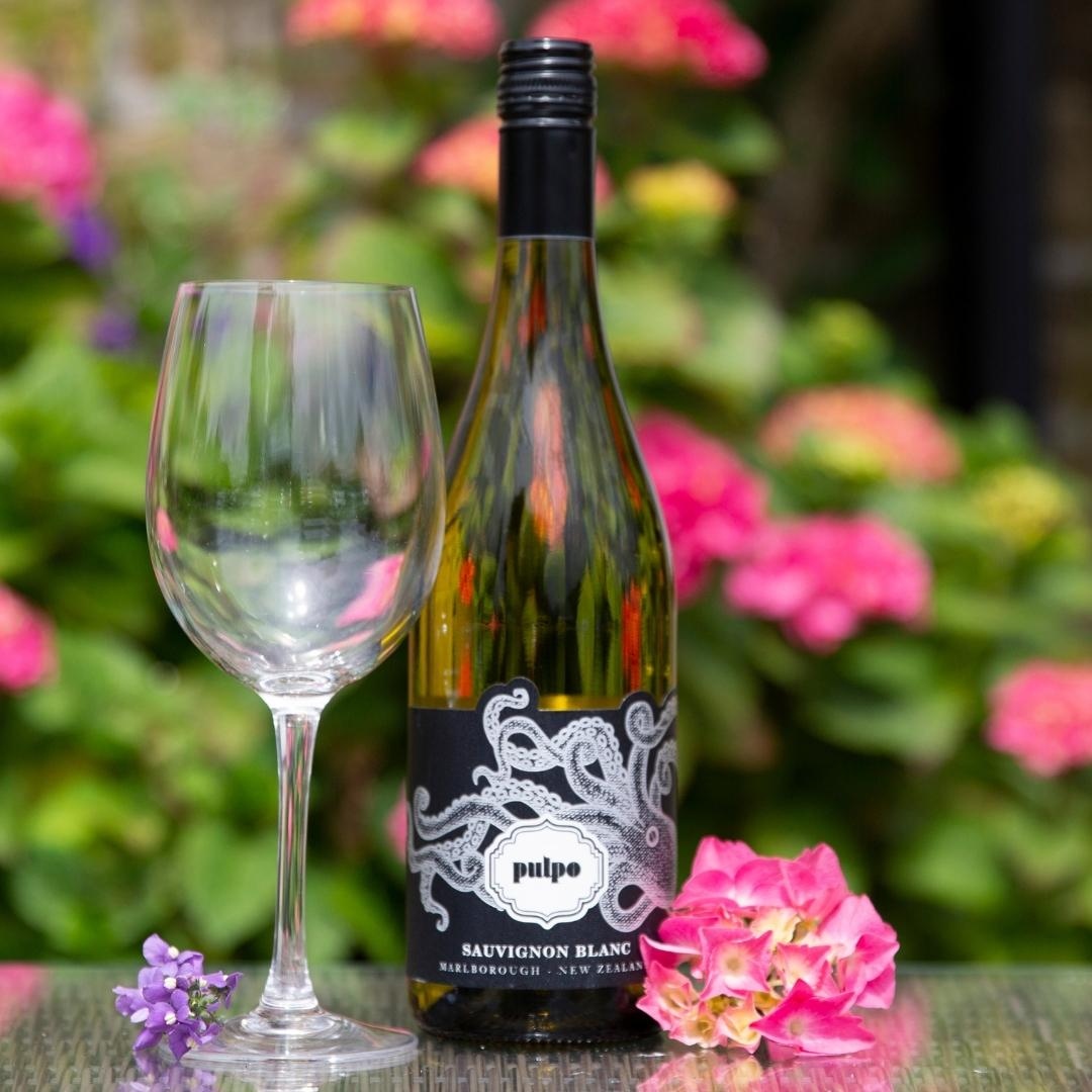 Fence Gate Inn tweet media