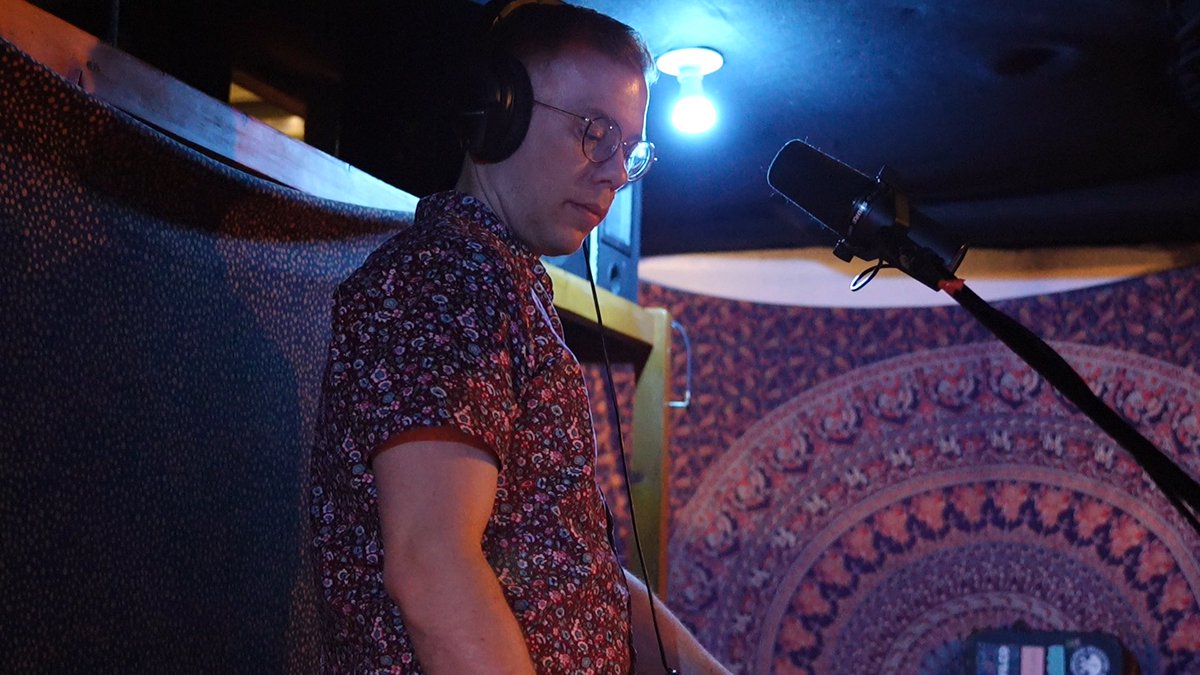the_tisburys's tweet photo. nothing moves, it turns around 🎨

behind the scenes pics by @playbackphilly from our time at @SoundSplitter this past weekend https://t.co/H7HIXntqgt