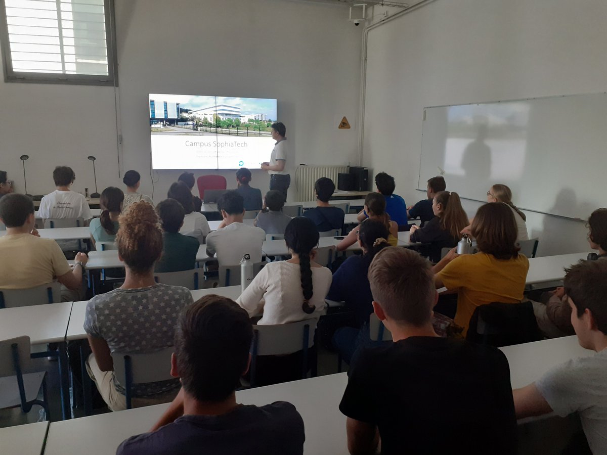inria_sophia's tweet image. 📢[Stage #MathC2+] Jour 3⃣
✅Visite de Polytech sur le campus #SophiaTech avec le #FabLab et la #BU
✅Parcours pédagogiques à l&apos;espace Terra Numerica de @ValbonneSA parcours #algorithmes #pavages
@MathsAcNice @SocMathFr @sup_recherche @FondBPascal