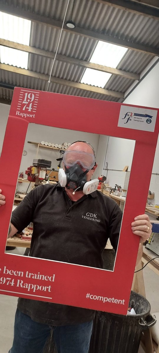 1974rapport's tweet image. 2nd job of the day is with @gdkveneering 

Great team and stunning craftsmanship

#facefit