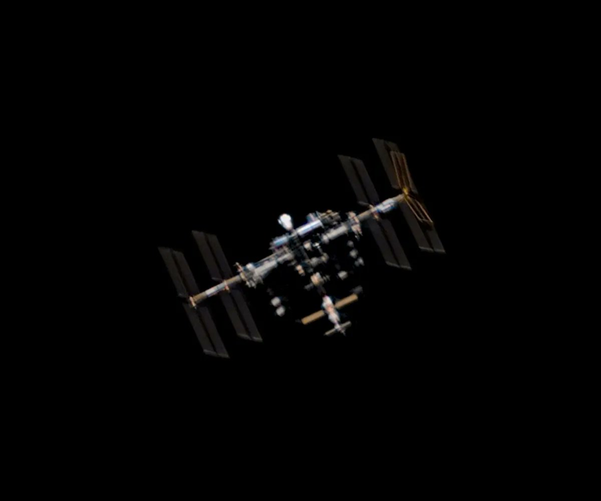 AstroBin's Image of the Day: 'ISS in colour' by Tom Williams

astrobin.com/w9pufj/?utm_so…

#astrophotography #astronomy #astrobin #imageoftheday