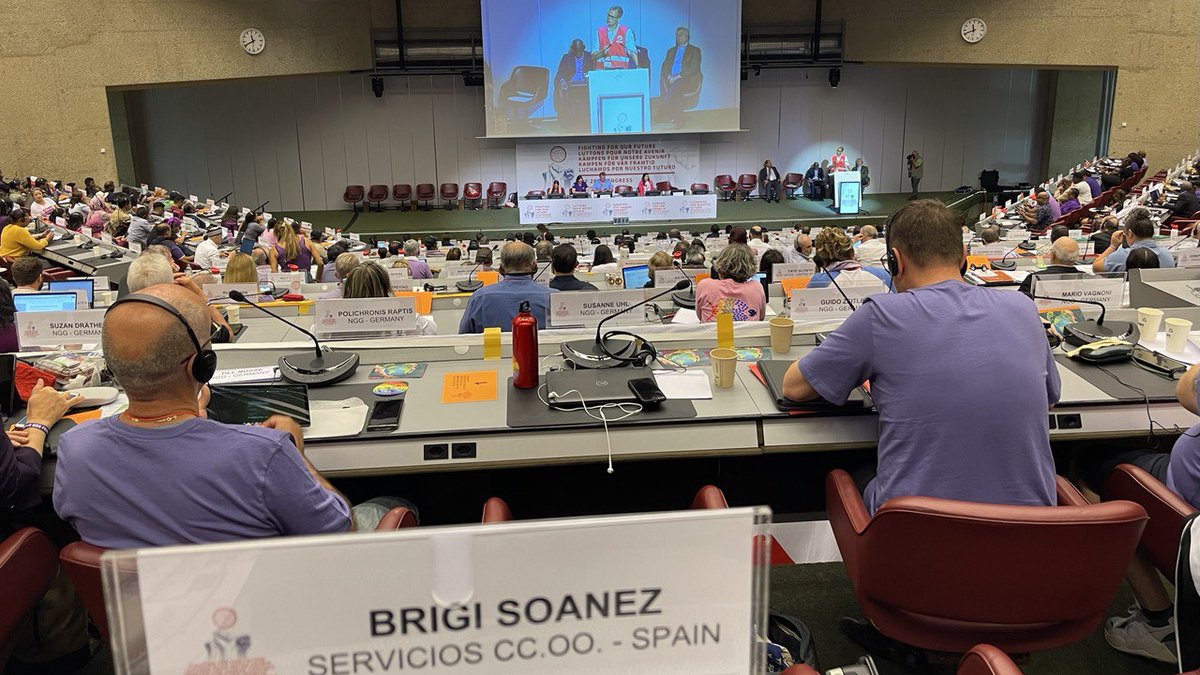 serviciosccoo's tweet photo. En el 28º Congreso @IUFGlobal (Federación Sindical Internacional donde nos organizamos trabajadores y trabajadoras de hoteles, restaurantes, cadenas comida rápida y más)  #FightingForOurFuture

✊ "𝗟𝘂𝗰𝗵𝗮𝗺𝗼𝘀 𝗽𝗼𝗿 𝗻𝘂𝗲𝘀𝘁𝗿𝗼 𝗳𝘂𝘁𝘂𝗿𝗼" 
#IUFGlobal #IUFCongress2023 https://t.co/biqZ17wmAE