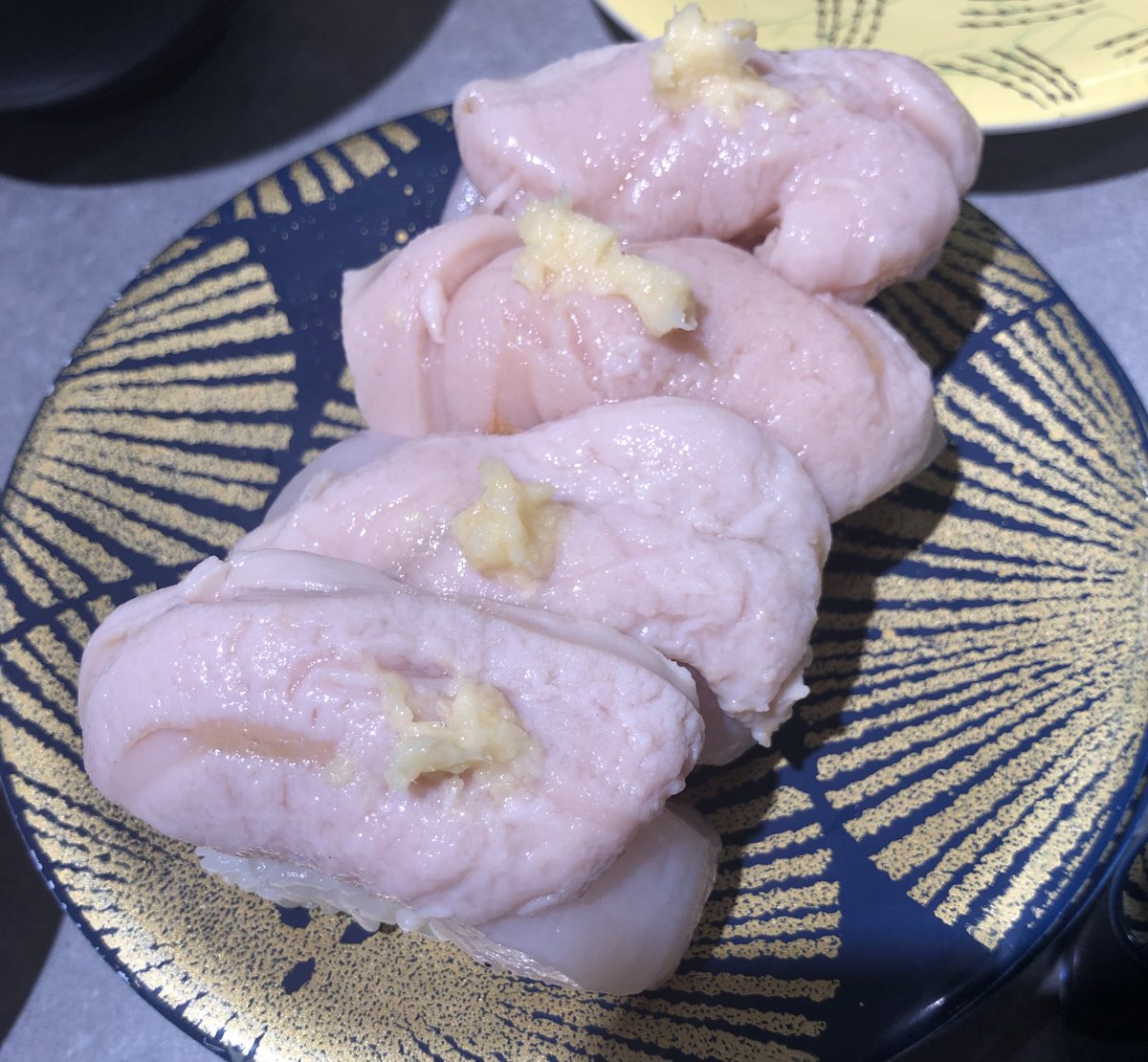 wanny_kento's tweet photo. 根室花まるでホタテを食べました^o^
#根室花まる
#ほたて https://t.co/zXe9ixGNQY