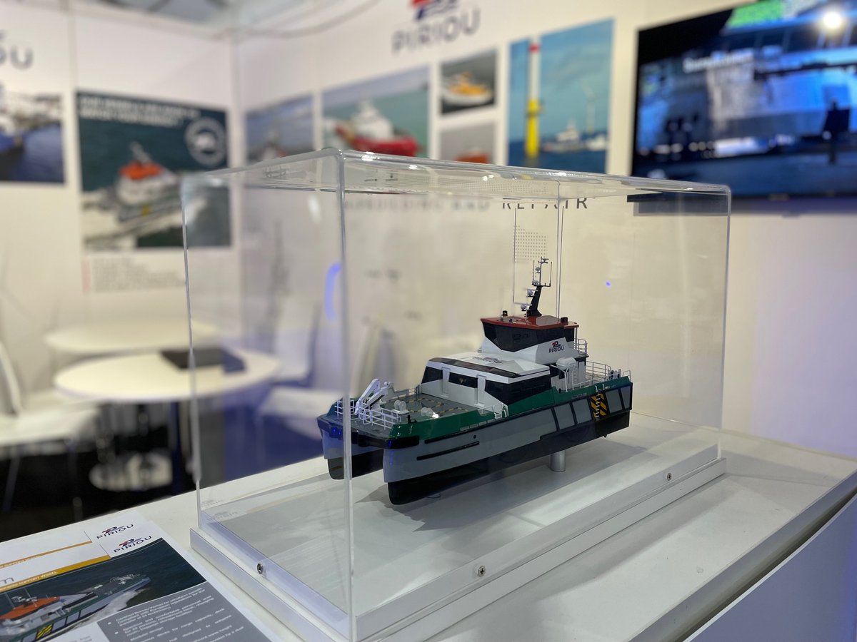 PIRIOU_Group's tweet photo. 🤝🗓First day on the 2023 edition of @Seawork for Piriou
The #maritime #innovations, #equipment and #technologies exhibition Seawork opened its doors this morning in Southampton, UK.
#IndustrieNavale #Piriou #ConstructionNavale #commercialmarine #marineexhibtion #workboats https://t.co/RBJ9isg99Q