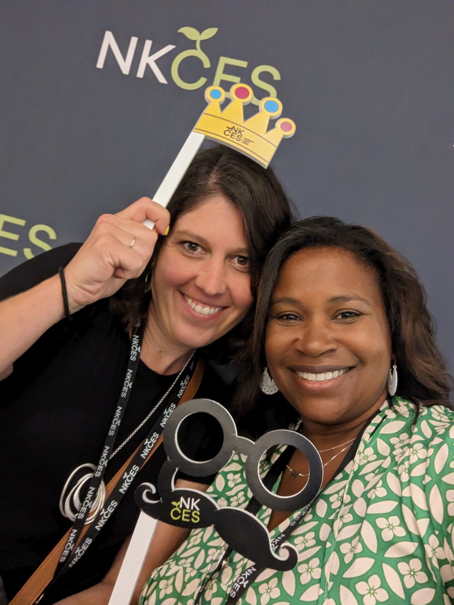 Love running into old colleagues at the Deeper Learning Summit! #connectgrowserve # KYDL