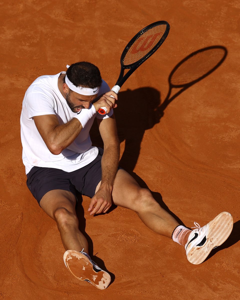 InteBNLdItalia's tweet photo. 🤦🏻♂️ Monday, again! 😜
#tennis | #IBI23 https://t.co/l9OVFxAJMC