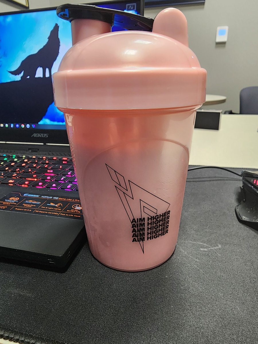 IceTimD's tweet image. Who still rocking this shaker?  @Pamaj @FKNPRFCT #AimHigher