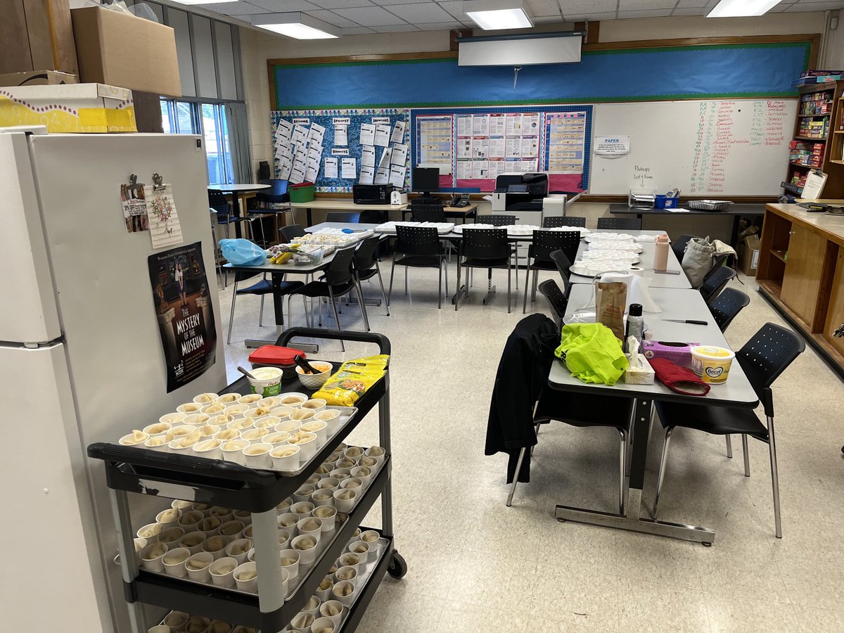 CityFalcons's tweet photo. Ford City Support Staff rock! 7:00 am start. Perogies cooked and ready for our kids! https://t.co/kg2oLzPkOk