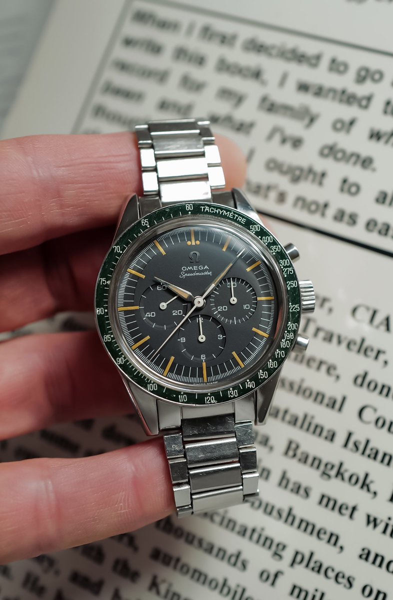 Finds. A 2998-3 with an extremely sexy faded dark green DON bezel. This is one of the more unique forms of patina I've seen pre-moon. And the watch itself comes from the original family, purchased by a US Army pilot and CIA agent. The sale will include a copy of his…