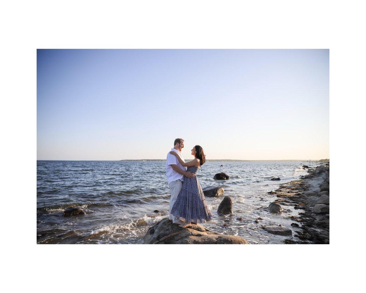 A love like the sea. Endless and deep. (Julia + Steven) #weddingseason #proposal #weddinginspiration #imengaged #photography #marryme #ig #instabride #simplyme #yearschallenge #engagedlife #engagementpictures #justengaged #allanmilloraphotography
