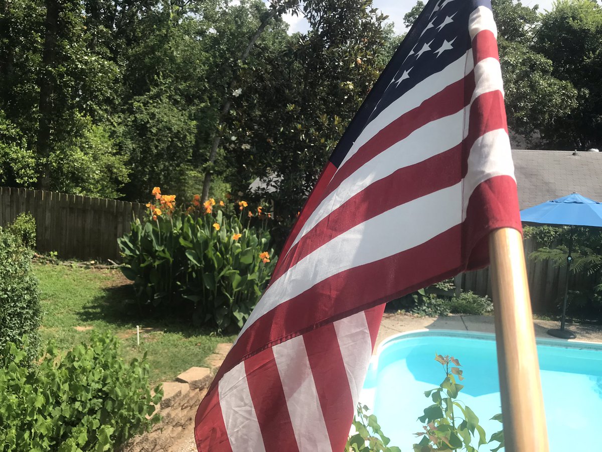 SoundbiteCoach's tweet image. Happy Flag Day!