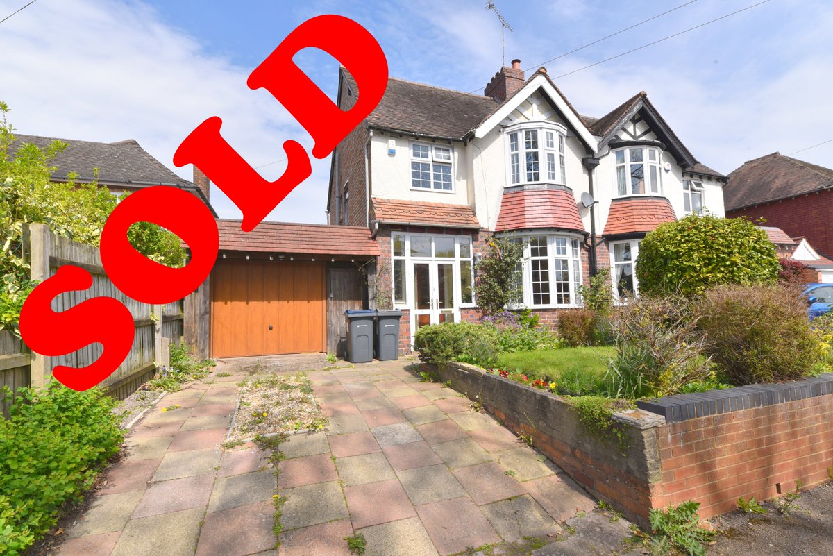 EnglandsEstates's tweet photo. 💲SOLD💲
A beautiful property on Elm Tree Road.
Our Buyers were competing for this property.
If you are Harbornite looking to sell your property, look no further than Englands Estate Agents.

Email📧 info@englandsuk.com
Call ☎ 0121 427 1974
WhatsApp📱 07309 894 103 https://t.co/8HiVzVWOwY