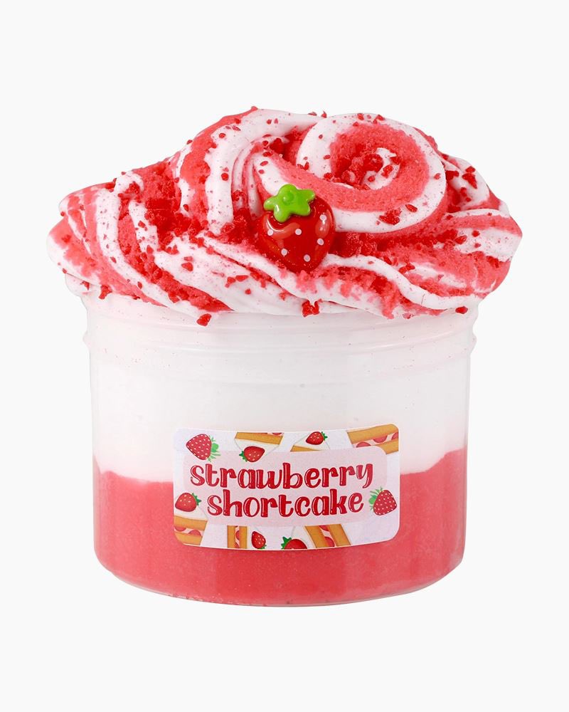 THEJeepMafia's tweet photo. Good morning Mafia! We’re halfway through the week and there’s no sweeter way to celebrate that than to enjoy a Strawberry Shortcake today on National Strawberry Shortcake Day! 🍓 https://t.co/emDdDbGzd6