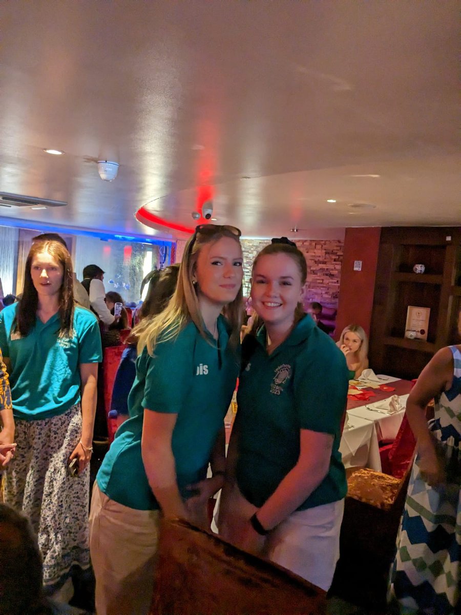 Imberhorne6th's tweet photo. Wonderful evening last night with our friends @taranaLingfield in support of our Tanzania Project in partnership with @ChanzigeA.
Thanks to @TheLogoEmporium the wonderful students were easily seen. Excellent performances from @AmberTmusic. More photos to follow #schoolnight https://t.co/7UHjHCoUkW