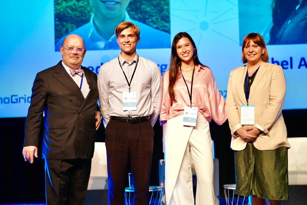 EDSO_eu's tweet image. 👏 Congratulations to Alfred Arnborg and Isabel Alcalde, winners of the 7th Ana Aguado Scholarship Award 🎉

#iGrid2023 

@EUI_FSR
@Eurelectric
@ENTSO_E