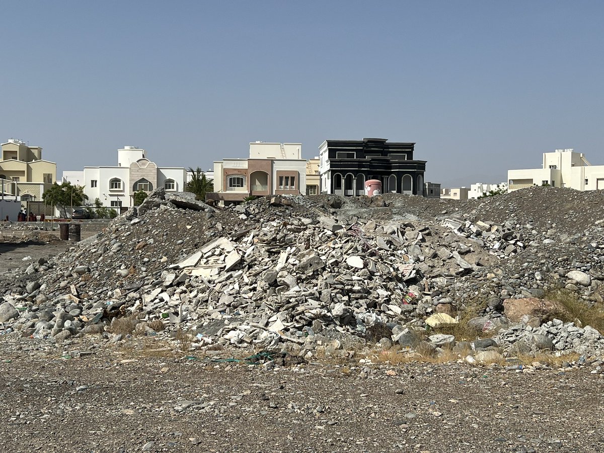 Harib920's tweet photo. @M_Municipality هذه بالخوض ٧ تم الابلاغ لا جدوى https://t.co/3cuGdc5Hir