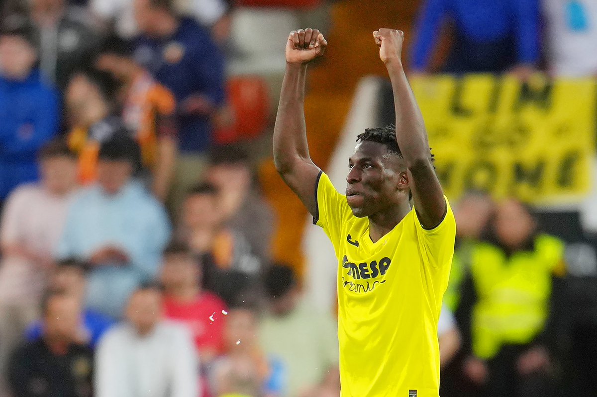 Chelsea are tracking Villarreal striker Nicolas Jackson, confirmed — as called by @NizaarKinsella. He’s one of many strikers in list. 🔵 #CFC

RB Leipzig, Milan and more Premier League clubs are also interested, no decision at this stage.

Understand release clause is €35m.