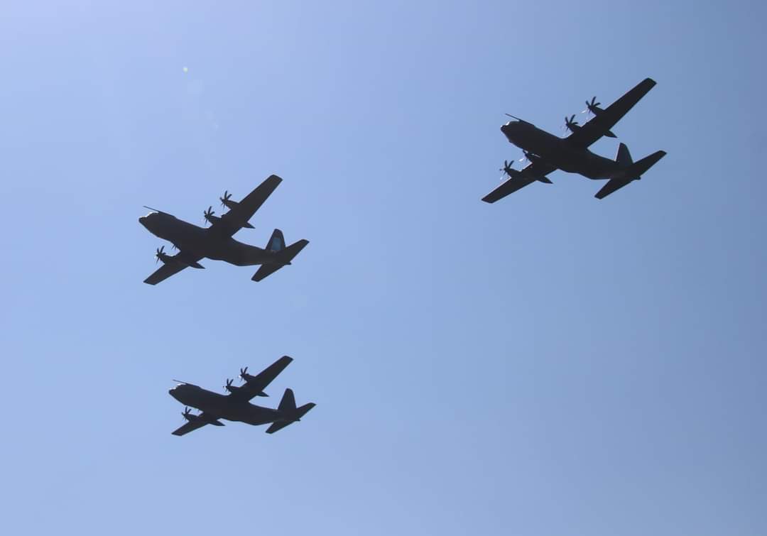 A final farewell to the RAF Hercules at Aldergrove BFS today! Pic courtesy Tony Osborne.