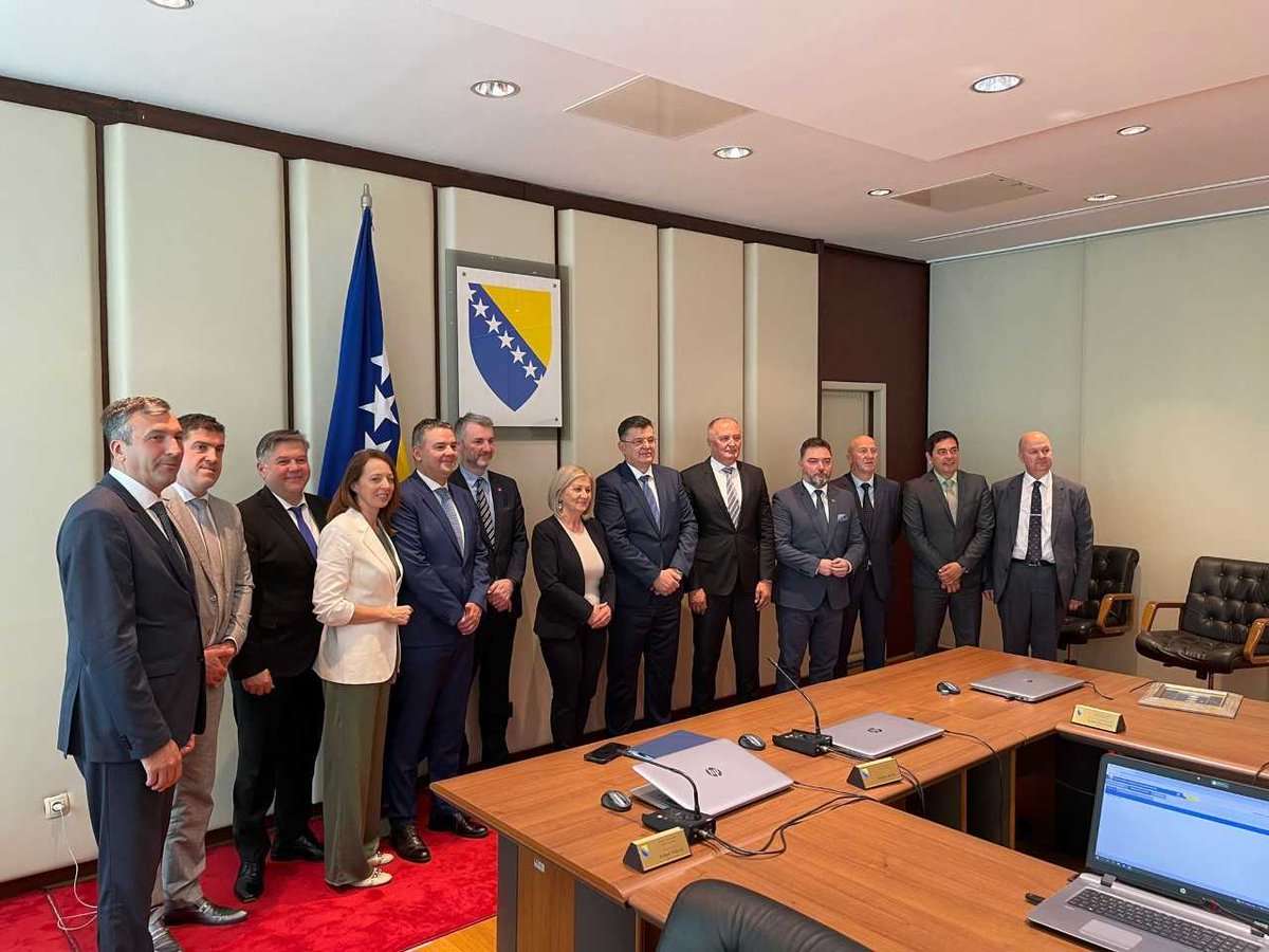 Министар финансија и трезора БиХ др Зоран Тегелтија  данас је присуствовао посљедњој сједници Савјета министара БиХ <a href="/Vijeceministara/">Vijeće ministara BiH</a> прије преузимања нове дужности на челу УИО БиХ.