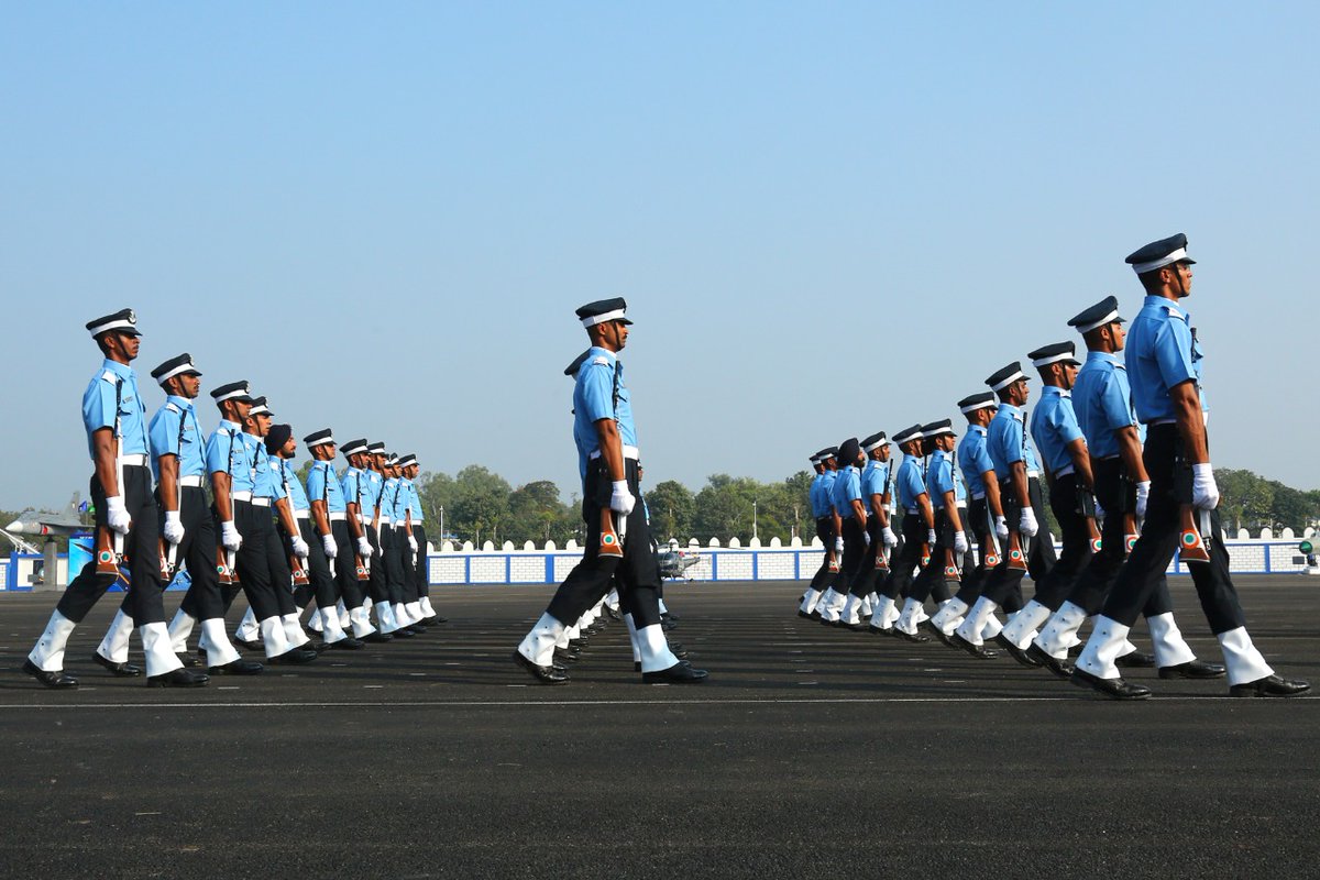 Defence_Nation's tweet photo. A Combined Graduation Parade (CGP) of the 211th Course will be held at Air Force Academy, #Dundigal, Hyderabad on 17th Jun 2023. 🇮🇳💙
#IndianAirForce #Hyderabd #CGP2023 #FlyingColours #JaiHind #DefenceNation https://t.co/5p6tdaqDih