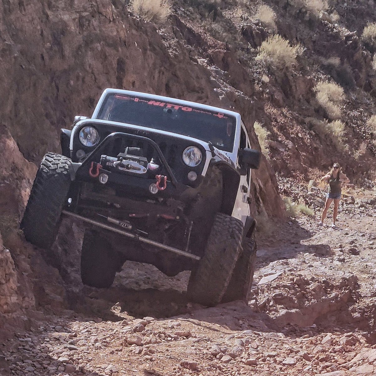 That moment, everyone contemplates their decision to join me 😆😆😆

#PuckerPass #Calico #Jeep #Jeepers #JeepWave #JeepLife #NittoTires #OffRoad

_OIIIIIIIO_
@Jeep | @THEJeepMafia | @NittoTire | @onXmaps | @2fingeredsocie1