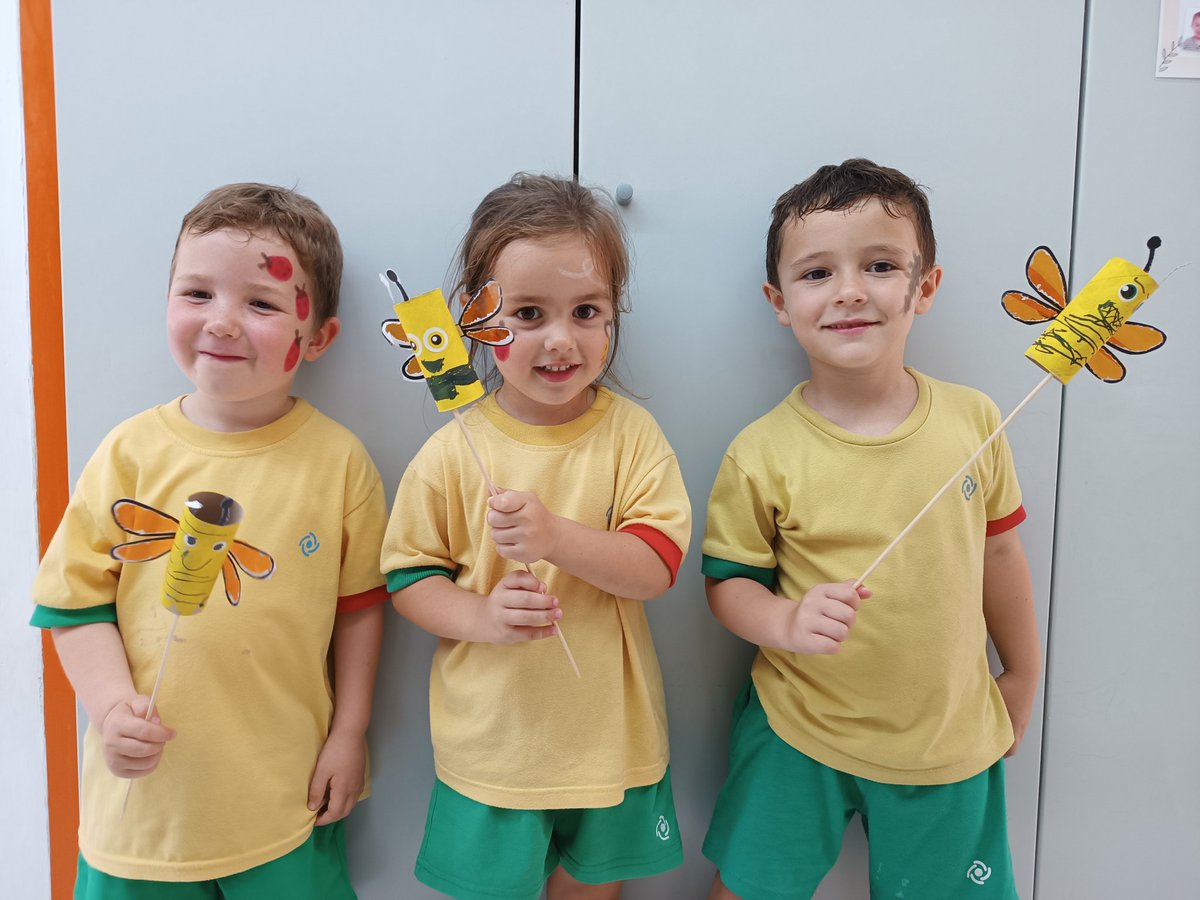 InfantNatzEsplu's tweet photo. La setmana passada els #P4Unicorns vam acabar el nostre últim projecte #Quinmónméspetit i vam fer 🐝🦋🕷️🐛 Ens ho vam passar molt bé!🥰 https://t.co/VOp0JL3YI0