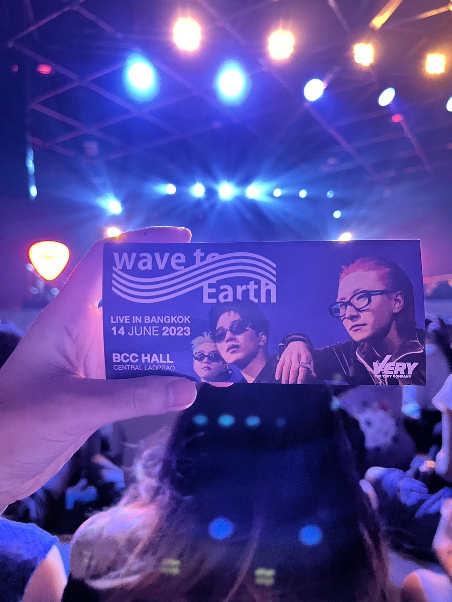 Neoxz75's tweet photo. 🥺🩵💙 #VeryLiveWaveToEarth #wavetoearth https://t.co/FJ7stZMvWJ
