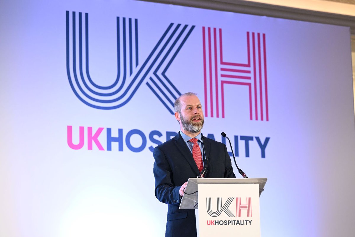 jreynoldsMP's tweet photo. A privilege to address #UKHSummerConference this morning.
Like many, my first job was in hospitality โ a vital sector in our economy.
Our agenda on business rates, skills, planning and trade will give the UK hospitality sector the platform they need to succeed https://t.co/05uepepi7w