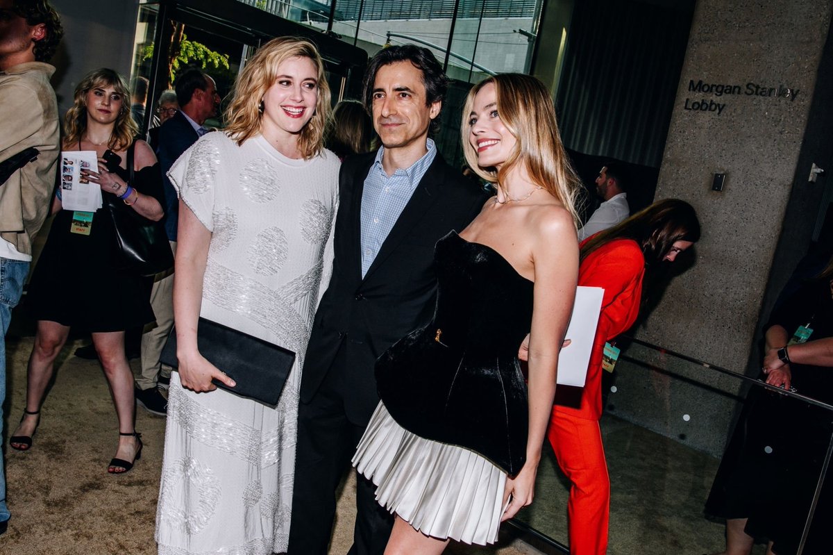 Greta Gerwig Updates on Twitter: "Greta Gerwig, Noah Baumbach and