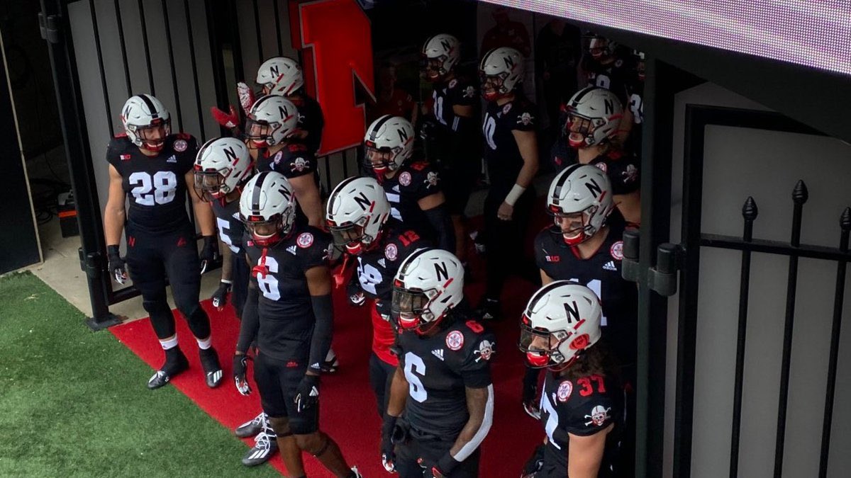 Presidenial6ix's tweet image. 21 Hours &amp;amp; 41 Mins until I board the flight. Lincoln what’s up👀🔴🌽 #GBR #JucoTransfer #NJ2NE #AA2023 @HuskerFBNation @HuskerHep @HuskersCJC