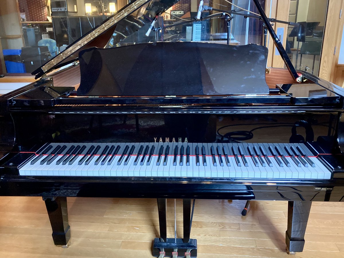 Big thanks to Jeremy and his co-pilot Gavin for getting the take and just letting me focus on playing. Can't wait to share this song with everyone . . . SOON. (3/3)