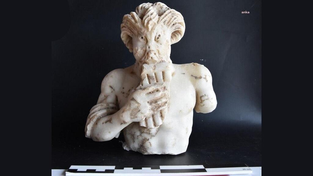 edrormba's tweet photo. Statue of Greek God Pan dating to Roman Empire uncovered #Turkey #Rome #GodPan https://t.co/qMGmJkqSFr https://t.co/nvOx5fBpSb