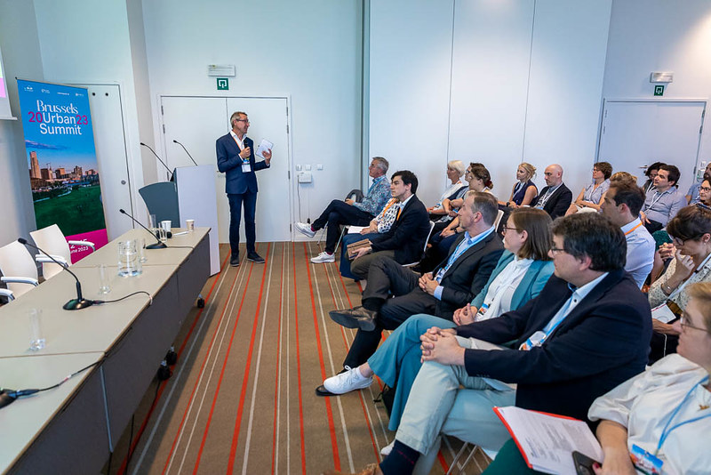 An exciting discussion at our “On track for CO2-free mobility” workshop on 13/06, part of the #BUS2023.

Thank you to our panellists for their inspiring insights: <a href="/elkevdbrandt/">Elke Van den Brandt</a>  <a href="/JcDardelet/">Jean-Claude Dardelet</a> <a href="/AuerStuger/">Stephan Auer-Stüger</a> <a href="/Klaus/">gougl</a> Rosenau <a href="/StaelensPeter/">Peter Staelens</a> Orla McCarthy <a href="/ThomasLymes/">Thomas L.</a> Lucian Zagan 🏙🚍🚇🌲