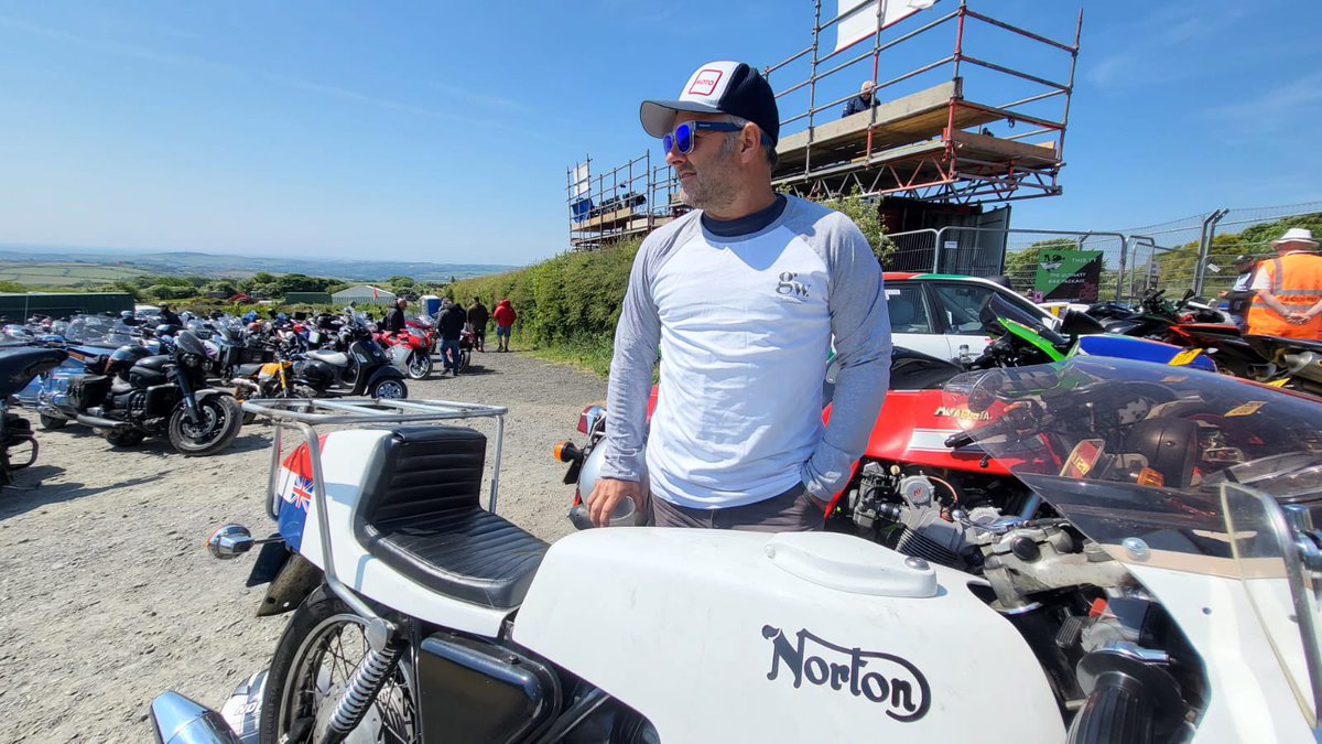 TheGoodwashCo's tweet photo. Enjoying @isleofman #TT supporting @MOTOsportsTrave #Goodwashcriw #sebonafi 🏍️ https://t.co/TwGP2hjL64 https://t.co/1QSlB5DfnQ