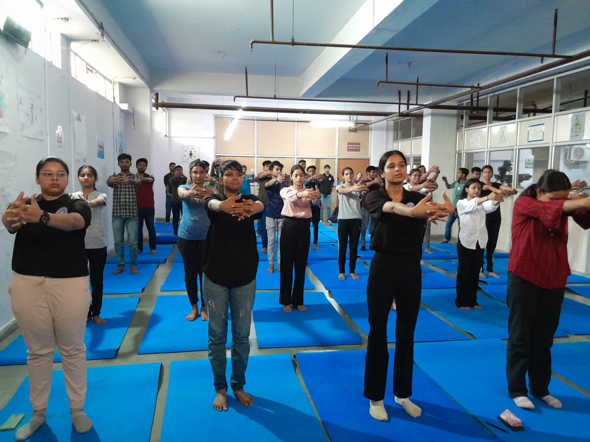 macnss's tweet photo. Discover the inner harmony through Yoga! Join us as we celebrate International Yoga Day with @macnss. Experience the transformative power of yoga and unlock your true potential
#Day1 #macnss #YogaDay @NssrdD @_NSSIndia @EduMinOfIndia @MoHFW_INDIA @ianuragthakur @YASMinistry https://t.co/i2rtdpzjwI