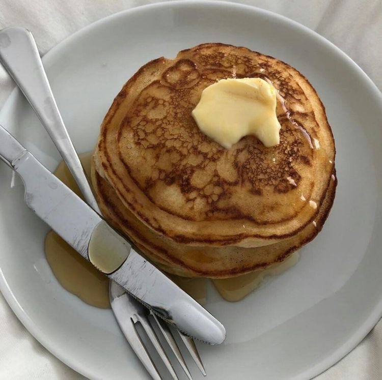 chanelkake's tweet photo. buttermilk pancakes ♡ https://t.co/I1gbt96dkO