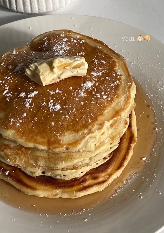 chanelkake's tweet photo. buttermilk pancakes ♡ https://t.co/I1gbt96dkO