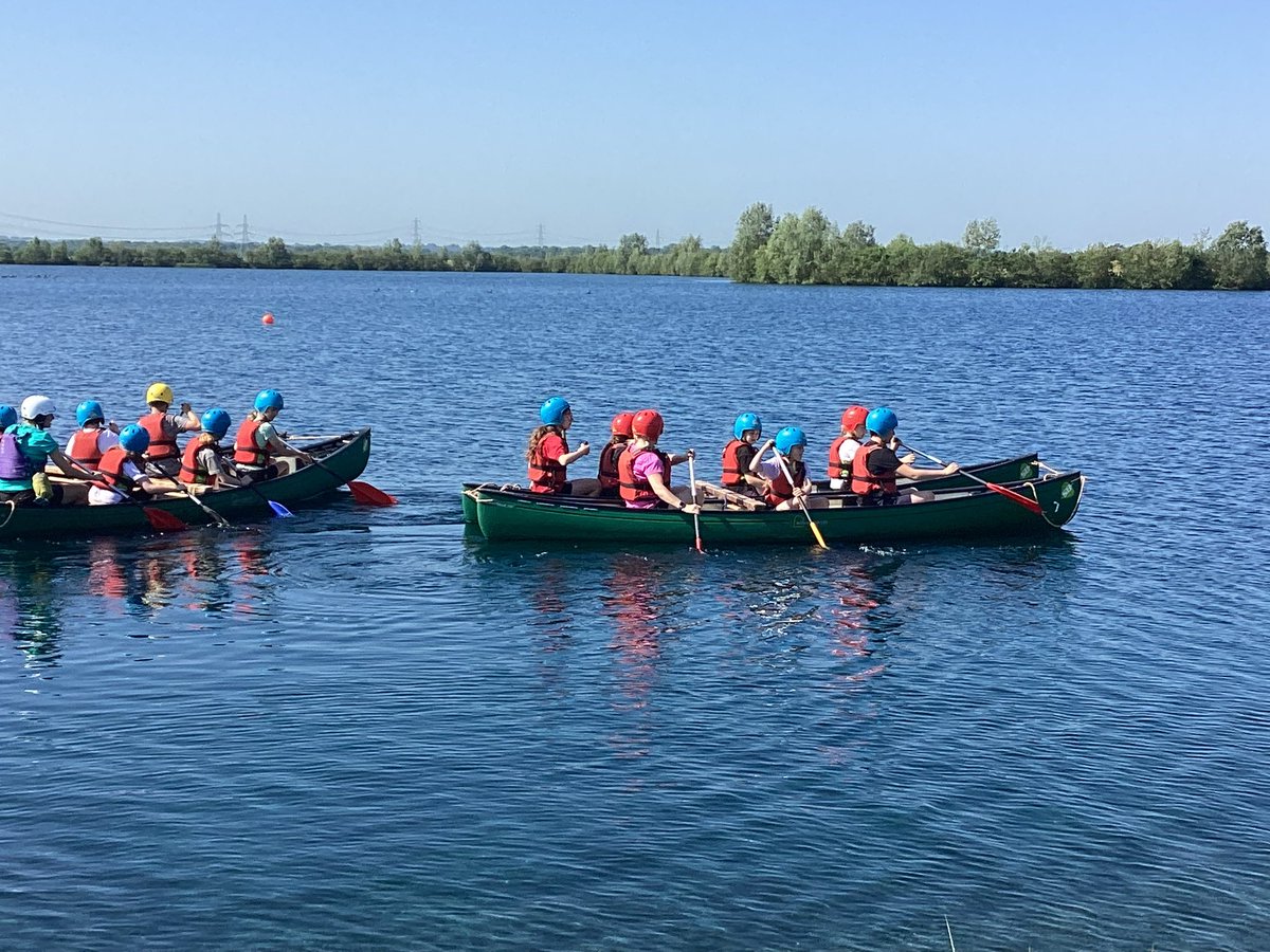 HBJSCH63's tweet image. Splish splash we’ve taken a bath (.. I wish we did) 🎶💦🛶 Our last activity was very much needed to cool us down today, before leaving Whitemoor Lakes. Thanks to Group 5 for pushing me (Miss Smart) off the jetty 😂 - you’ve been amazing! #Group5 #TeamSmart