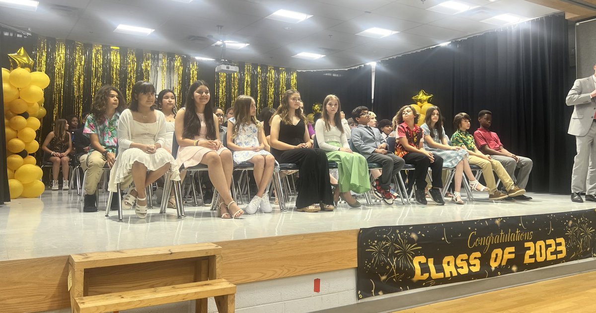 Cara Dugan tweet media