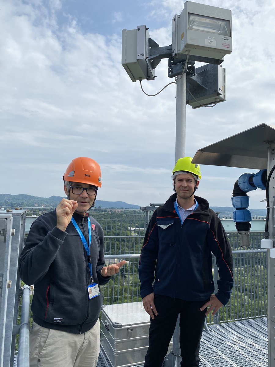 SallaLoi's tweet photo. Atmospheric Tower @EU_ScienceHub : 
I missed it earlier so was happy to climb up now! Climate change &amp; air pollution are the most serious environmental challenges.
The tower provides essential data on air pollutants &amp; greenhouse gases to support  🇪🇺 policies #EUGreenDeal https://t.co/Tckuvq65cs