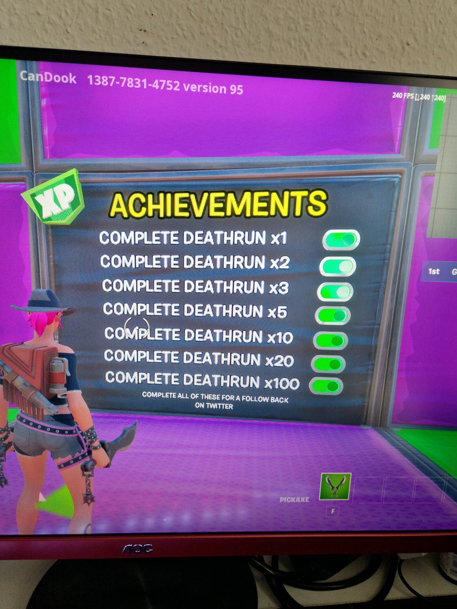 dmlarsen75's tweet photo. Finally I reached trough it 100 times 😁👑
#candook
#Fortnite
#GamerMomDK https://t.co/gJIGHSS8Iu