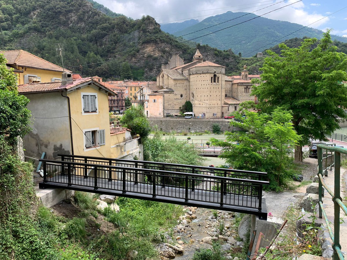 Another Janson FRP bridge was installed (this time in France) providing cost-effective, low maintenance and reduced carbon footprint access. Please contact us for any projects we could help with. 📞:01767 641 469 

#Jansonbridginguk  #FRPbridge #reducecarbonfootprint
