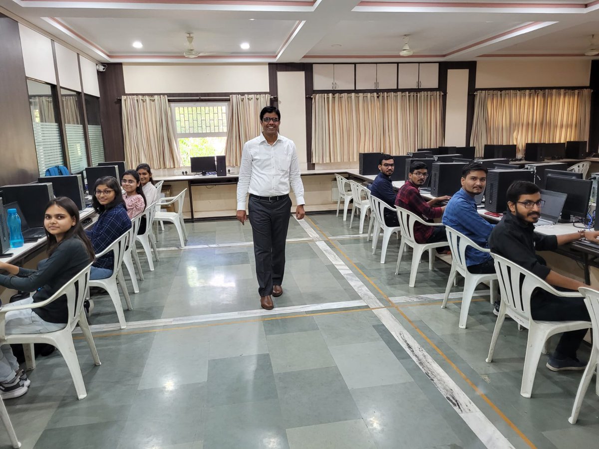 ApexaiQ's tweet photo. Please join us as we welcome the newest Apexians to the Apexa iQ community.
In the weeks ahead, our focus will be on providing invaluable experiences with many growth opportunities and continuous learning.
#ApexaNation #Apexians #CultureAtApexa #ApexaInternProgram #SSGMCE https://t.co/SXCG2WOIHg