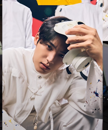 minghaocheol_'s tweet image. mingyu's photos for the ego concept tho... 😳