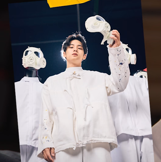 minghaocheol_'s tweet image. mingyu's photos for the ego concept tho... 😳