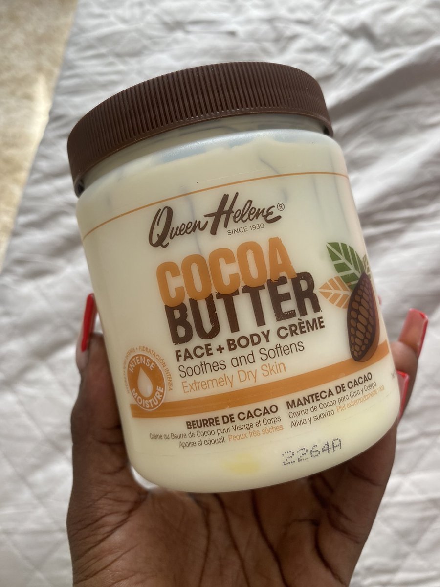 @ma_agdy I use exfoliating gloves everyday and this body butter.